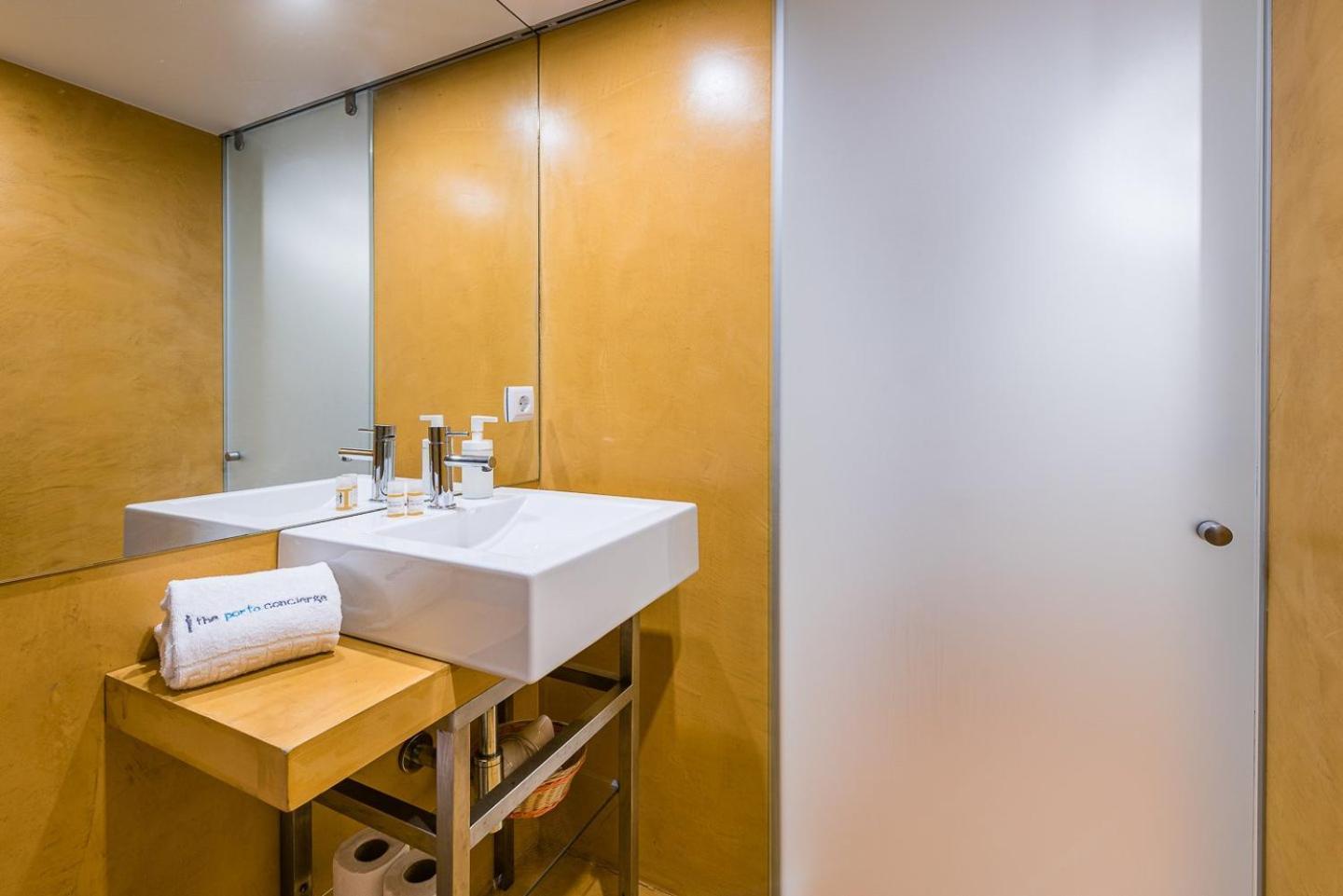 Guestready - The New Yellow Ledbetter ポルト エクステリア 写真